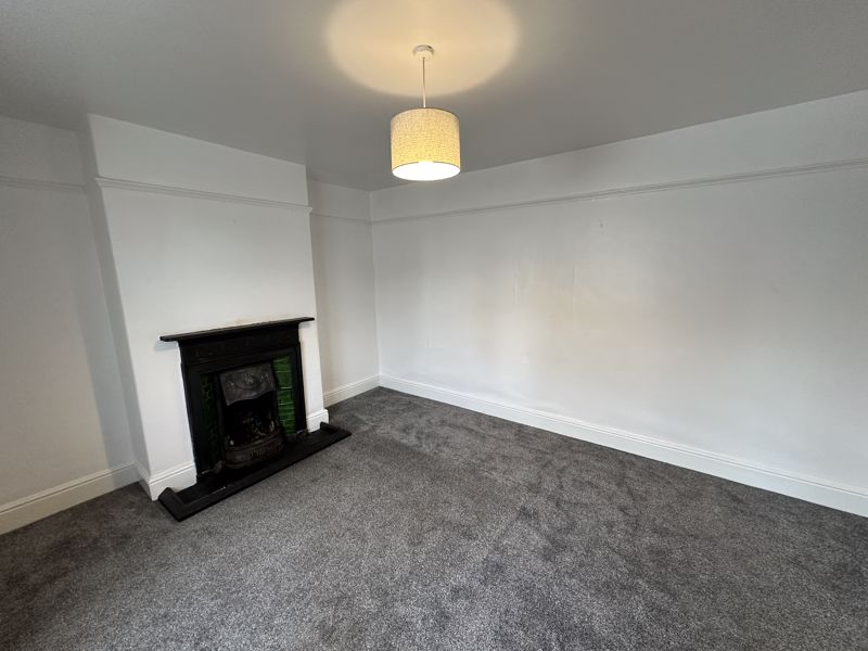 Lounge- click for photo gallery